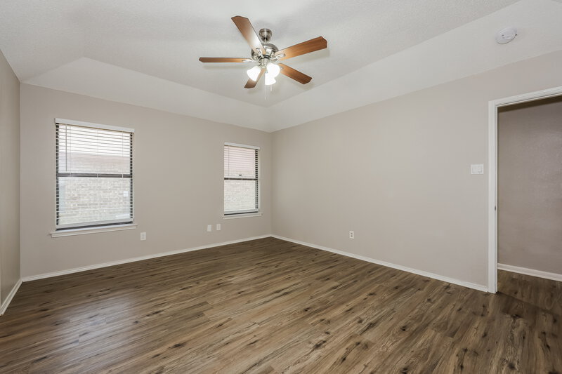 2,245/Mo, 7712 Partridge Dr Watauga, TX 76148 Main Bedroom View 2