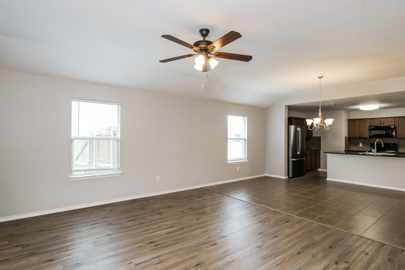 2,595/Mo, 3129 Elam Dr Anna, TX 75409 Living Room View