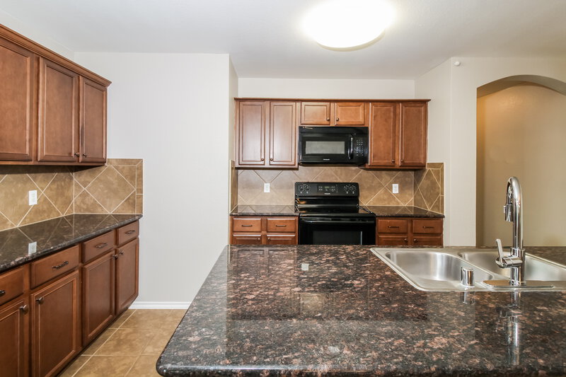 2,595/Mo, 3129 Elam Dr Anna, TX 75409 Kitchen View 2