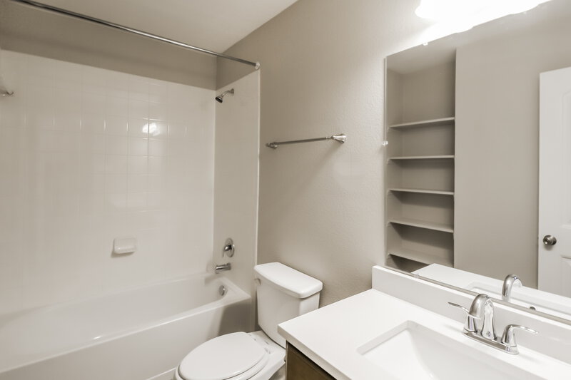 2,595/Mo, 3129 Elam Dr Anna, TX 75409 Bathroom View