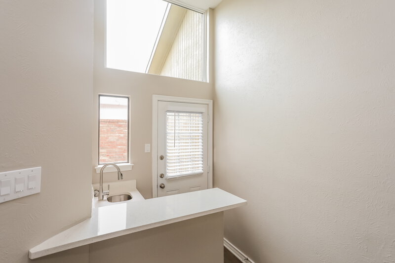 2,700/Mo, 4414 Rushing Rd Dallas, TX 75287 Floorplan View 3