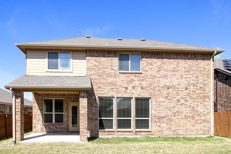 2,525/Mo, 1017 Snowbird Dr Little Elm, TX 75068 Rear View