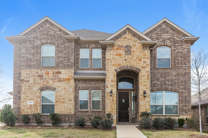 3,765/Mo, 3210 Le Manns St Midlothian, TX 76065 External View