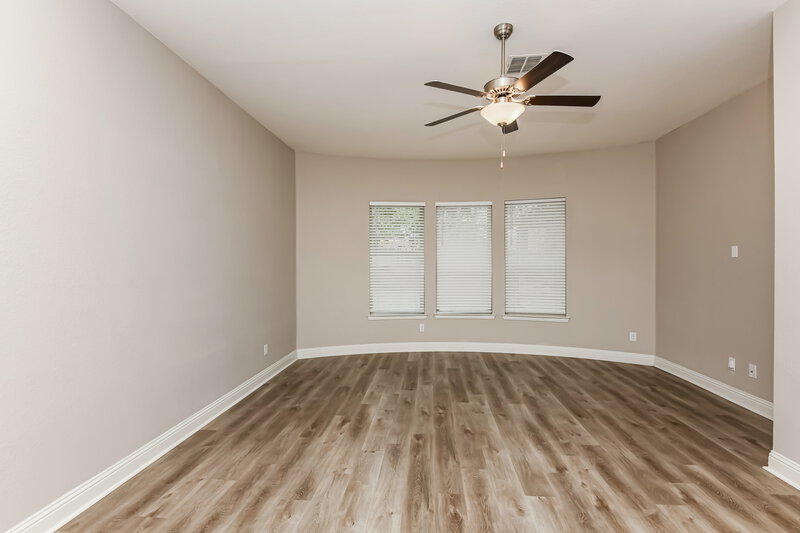 3,095/Mo, 7520 Rose Crest Blvd Forest Hill, TX 76140 Main Bedroom View