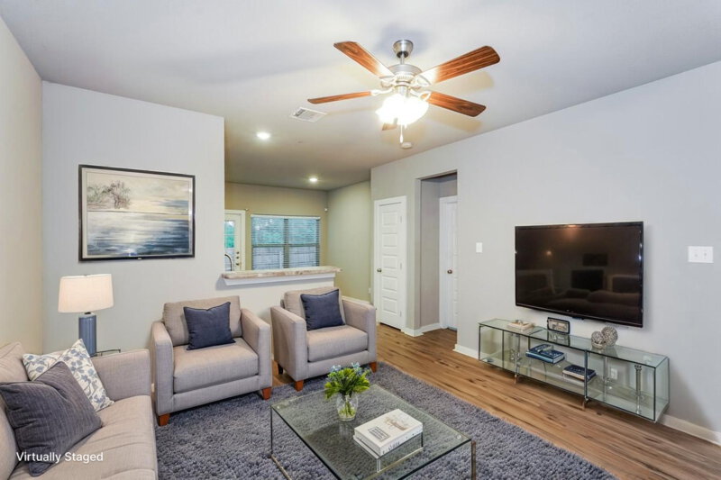 1,950/Mo, 218 S Preston St Alvarado, TX 76009 Misc View 3