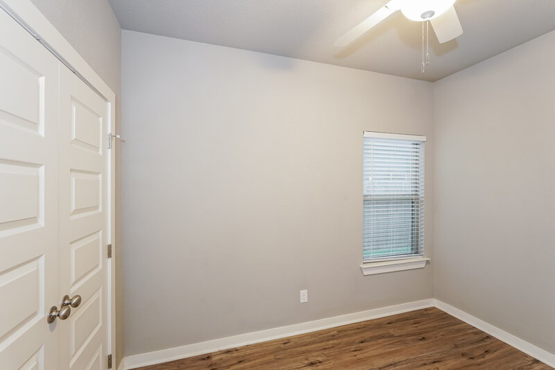 1,950/Mo, 218 S Preston St Alvarado, TX 76009 Misc View 14