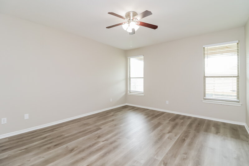 2,990/Mo, 309 Stonegate Blvd Alvarado, TX 76009 Main Bedroom View