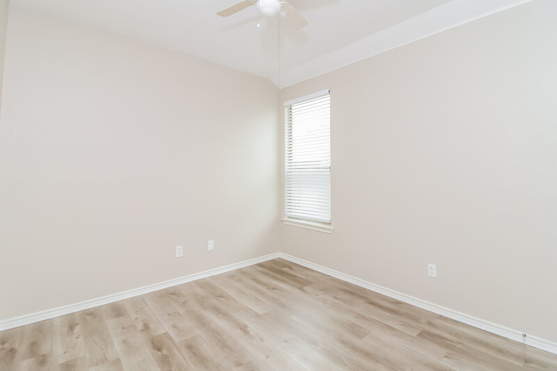 2,990/Mo, 309 Stonegate Blvd Alvarado, TX 76009 Bedroom View 2