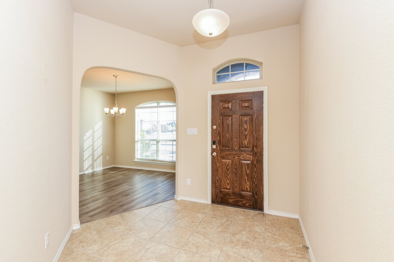 2,425/Mo, 1108 Vaughna Dr Weatherford, TX 76087 Foyer View