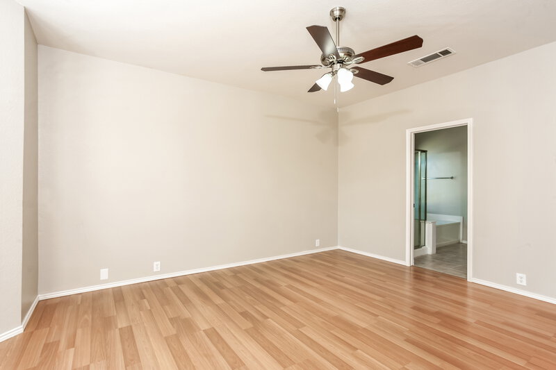 4,530/Mo, 2521 Brycewood Ln Plano, TX 75025 Main Bedroom View