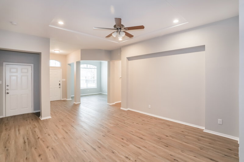3,160/Mo, 4300 Briarcreek Dr Fort Worth, TX 76244 Living Room View 3