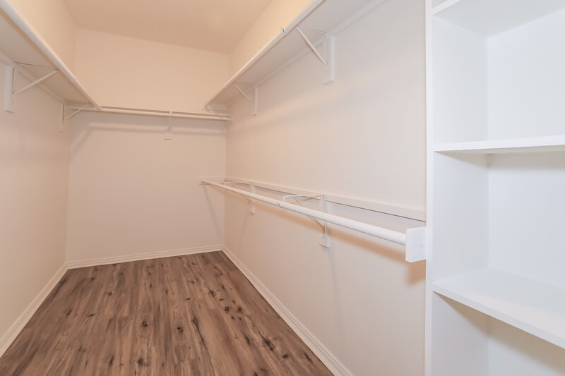 3,160/Mo, 4300 Briarcreek Dr Fort Worth, TX 76244 Walk In Closet View