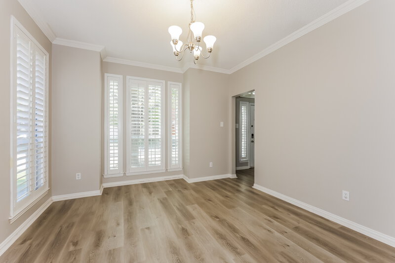 2,625/Mo, 303 Riverwalk Ln Irving, TX 75063 Dining Room View