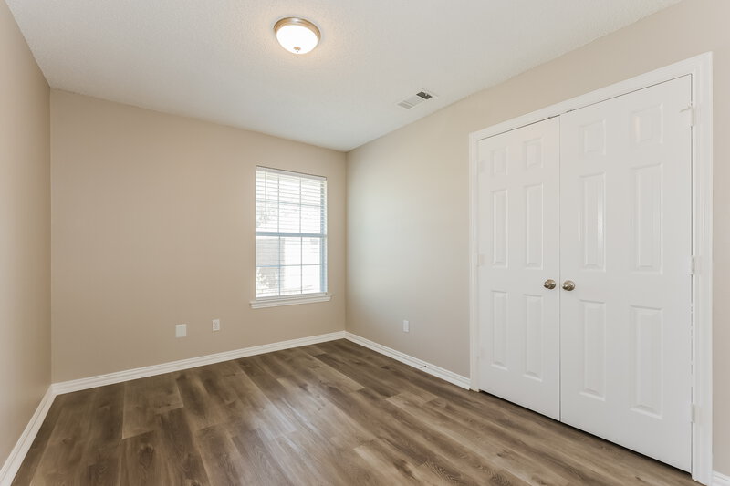 2,625/Mo, 303 Riverwalk Ln Irving, TX 75063 Bedroom View 3