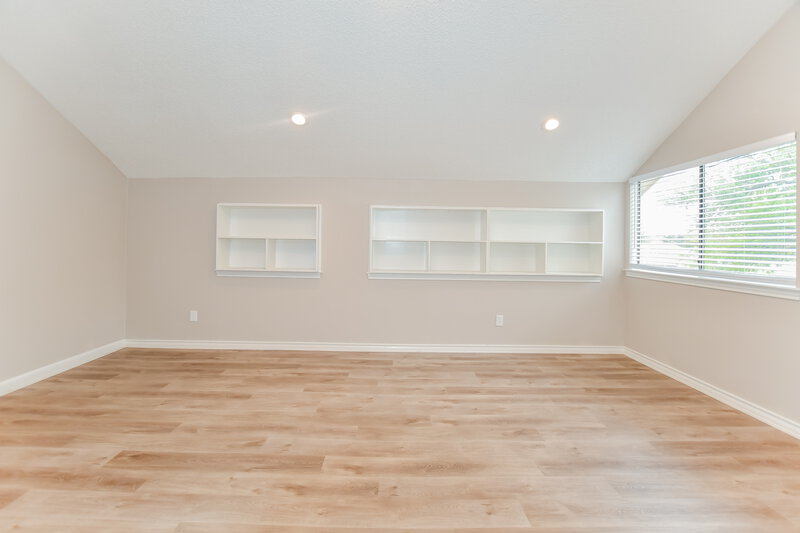 3,505/Mo, 16647 Cleary Cir Dallas, TX 75248 Bonus Room View
