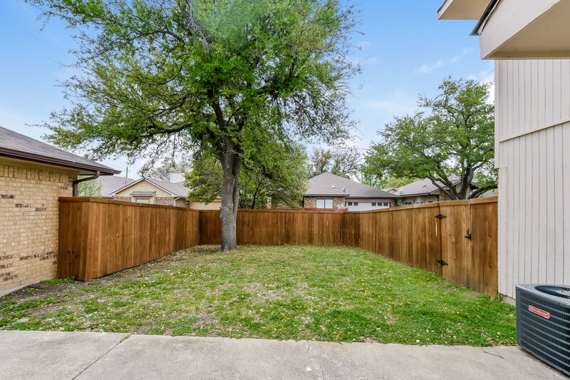 3,505/Mo, 16647 Cleary Cir Dallas, TX 75248 Rear View 2
