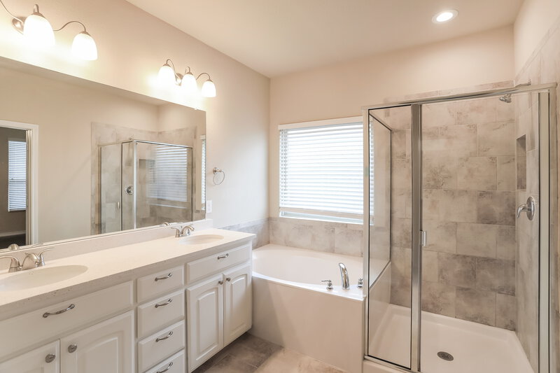 2,680/Mo, 3961 Tule Ranch Rd Roanoke, TX 76262 Main Bathroom View