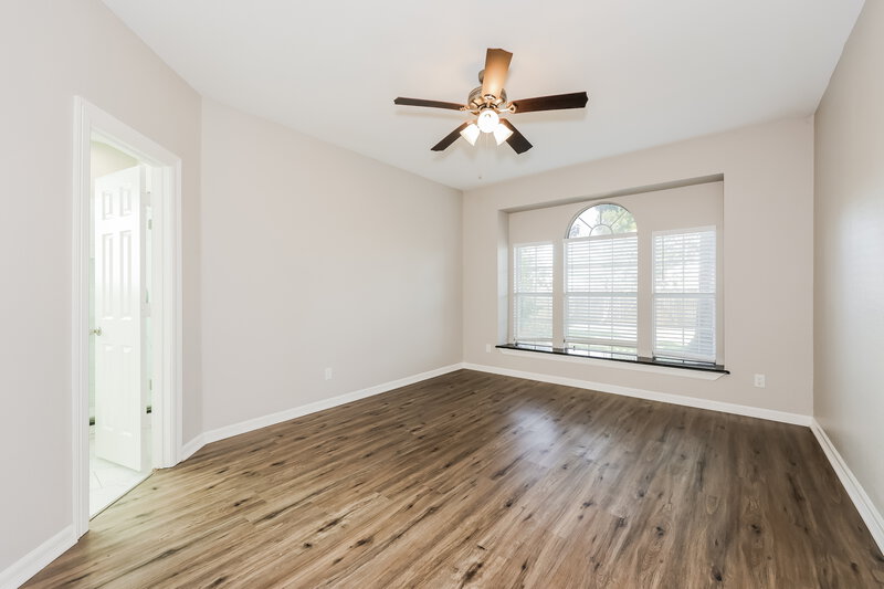 2,990/Mo, 7721 Arcadia Trl Fort Worth, TX 76137 Main Bedroom View 2