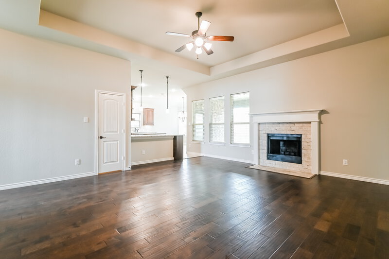 2,945/Mo, 325 Strait Ln Waxahachie, TX 75165 Living Room View