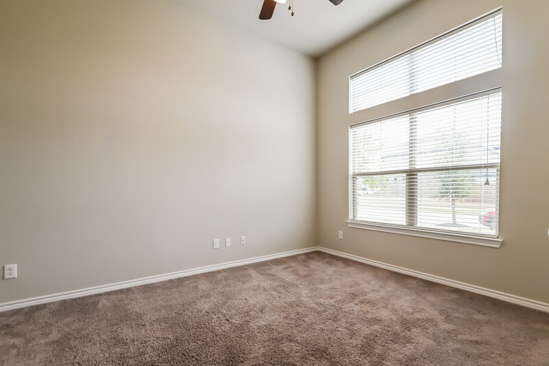 2,945/Mo, 325 Strait Ln Waxahachie, TX 75165 Main Bedroom View