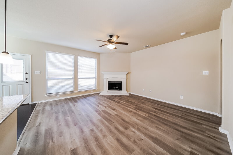 3,080/Mo, 1233 Glen Ct Weatherford, TX 76087 Living Room View