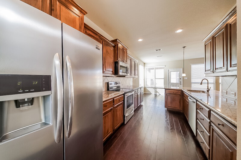 3,080/Mo, 1233 Glen Ct Weatherford, TX 76087 Kitchen View