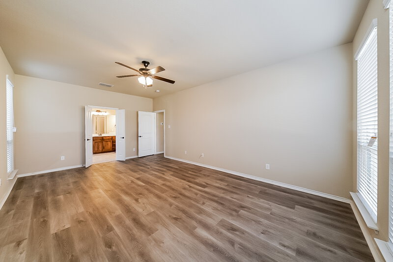 3,080/Mo, 1233 Glen Ct Weatherford, TX 76087 Main Bedroom View 2