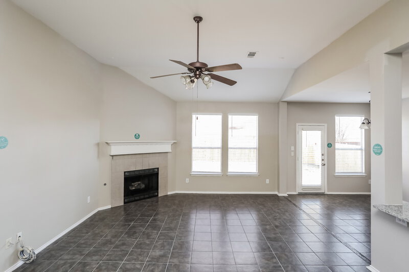 2,830/Mo, 451 Butternut Dr Fate, TX 75087 Living Room View