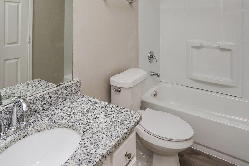 2,830/Mo, 451 Butternut Dr Fate, TX 75087 Bathroom View 2