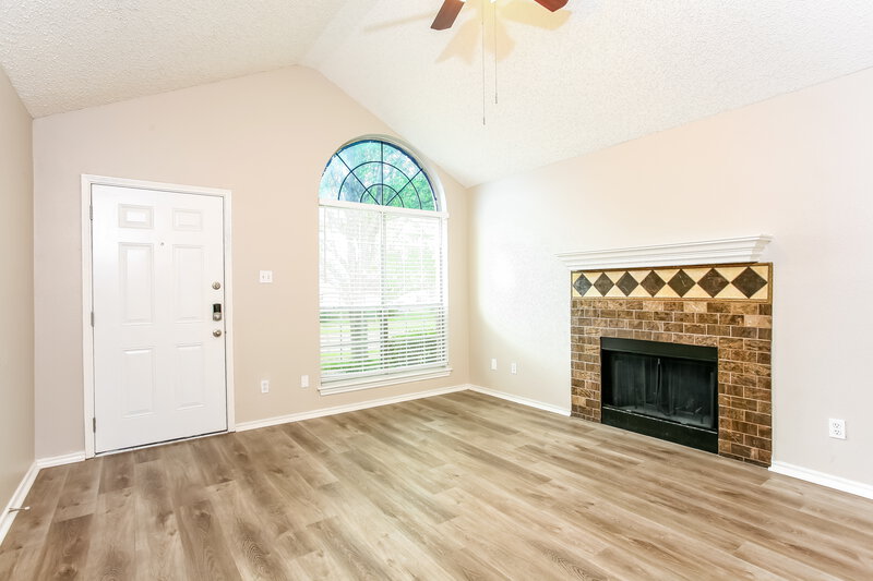 2,390/Mo, 2725 Star Ave Glenn Heights, TX 75154 Living Room View