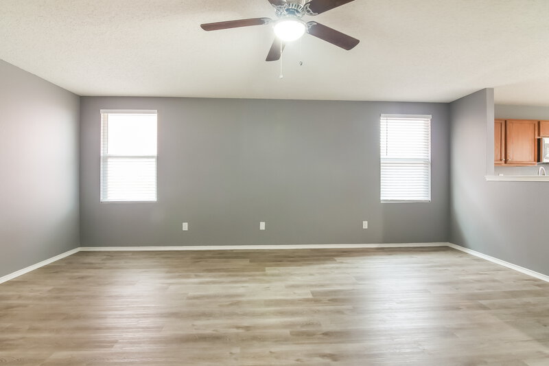 2,160/Mo, 3913 Thoroughbred Trl Fort Worth, TX 76123 Living Room View 2