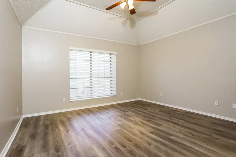3,210/Mo, 1496 Summers Dr Cedar Hill, TX 75104 Main Bedroom View