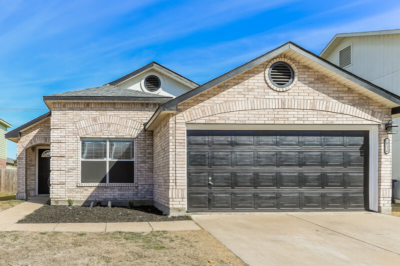 2,055/Mo, 10124 Chapel Ridge Dr Fort Worth, TX 76116 External View