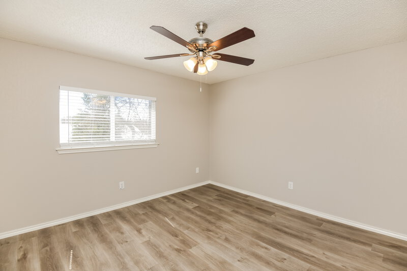 2,805/Mo, 720 King St Cedar Hill, TX 75104 Bedroom View 2