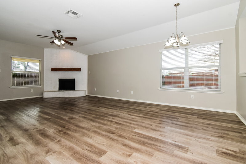 1,755/Mo, 709 Silverleaf Ct Royse City, TX 75189 Dining Room View