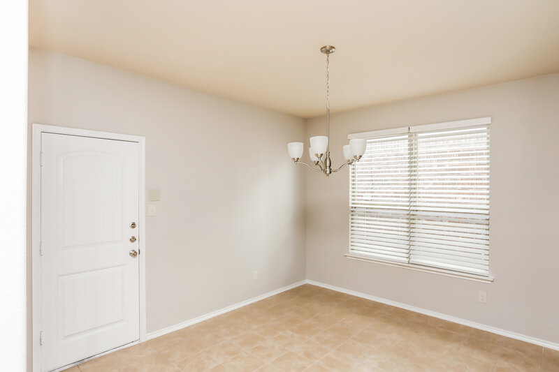 2,370/Mo, 313 Haywood Cir Lancaster, TX 75146 Dining Room View
