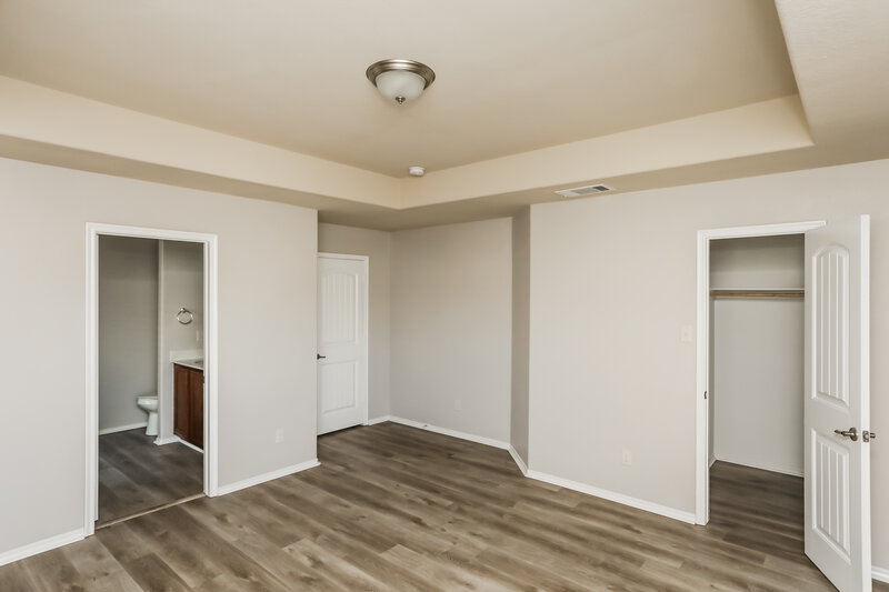 2,370/Mo, 313 Haywood Cir Lancaster, TX 75146 Main Bedroom View 2