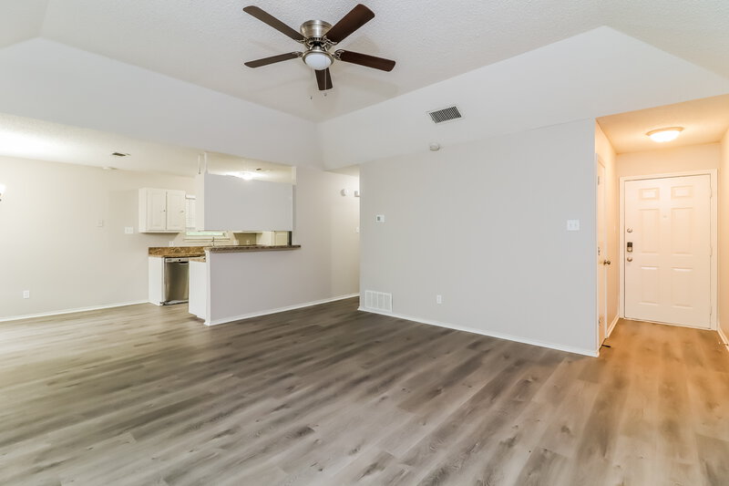2,020/Mo, 1137 Vaden Ave Burleson, TX 76028 Dining Room View