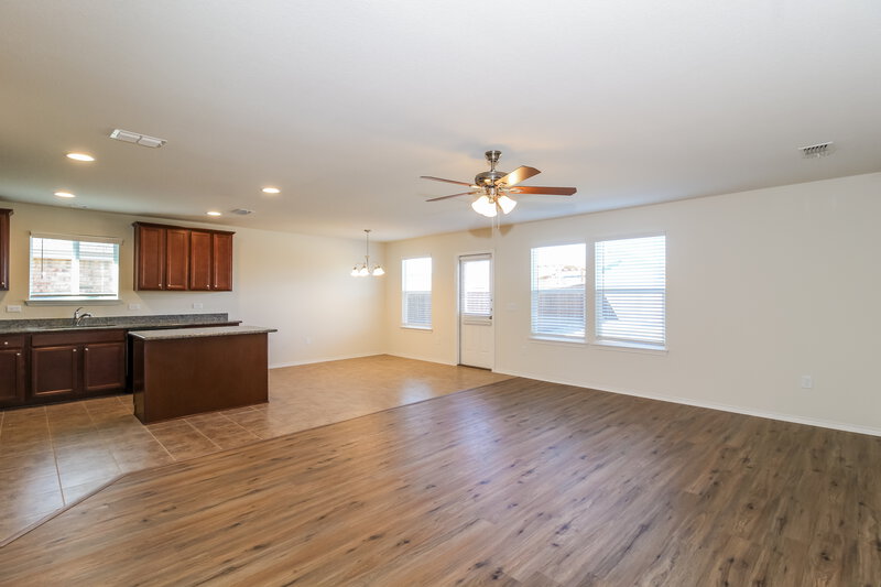 2,085/Mo, 1449 Vernon Dr Providence Village, TX 76227 Living Room View 3