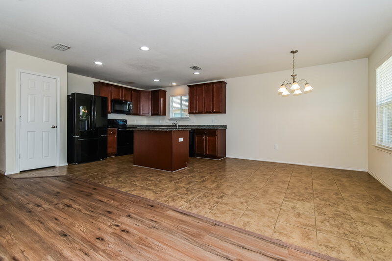 2,055/Mo, 1449 Vernon Dr Providence Village, TX 76227 Dining Room View