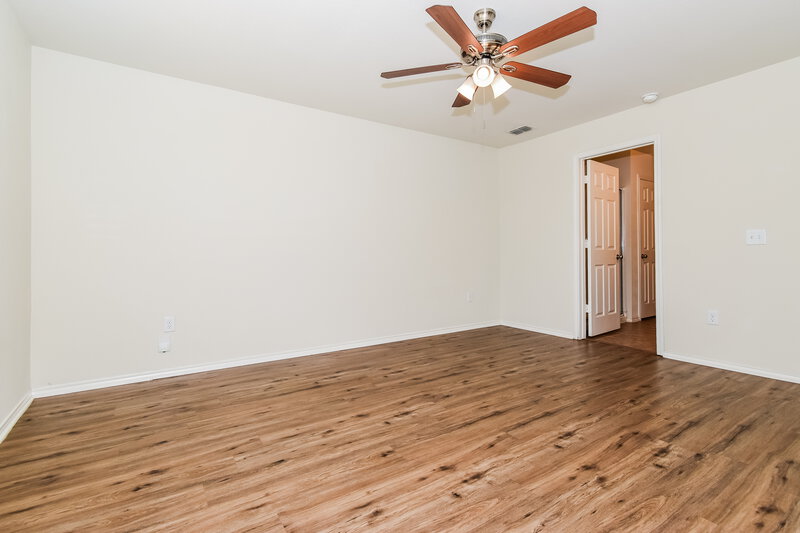 2,055/Mo, 1449 Vernon Dr Providence Village, TX 76227 Main Bedroom View 2
