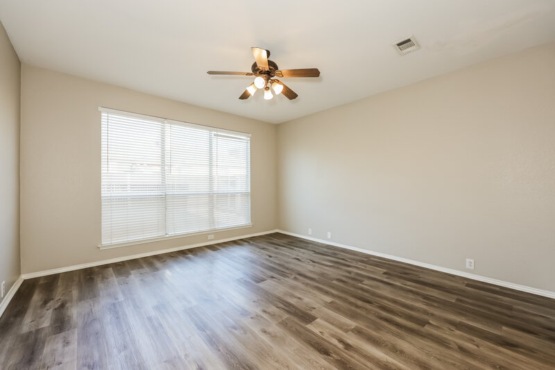 2,365/Mo, 4529 Vista Meadows Dr Fort Worth, TX 76244 Living Room View 3