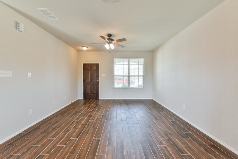 2,055/Mo, 7908 Spritsail Ln Fort Worth, TX 76179 Living Room View 2