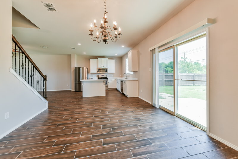 2,055/Mo, 7908 Spritsail Ln Fort Worth, TX 76179 Dining Room View 2