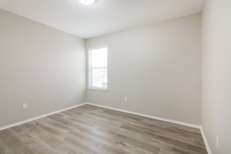 2,180/Mo, 1316 Meadow Rose Trl Burleson, TX 76028 Bedroom View 2
