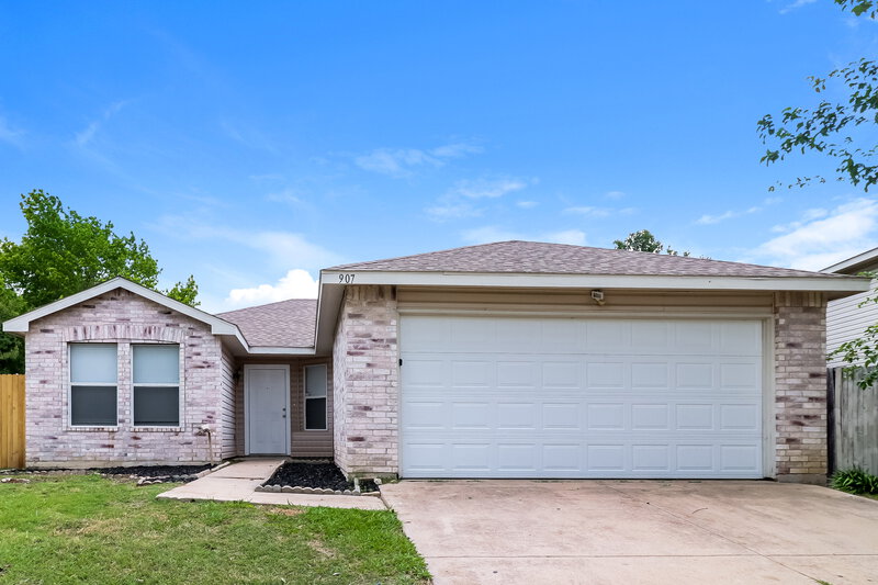 2,155/Mo, 907 Kendall Dr Arlington, TX 76001 External View
