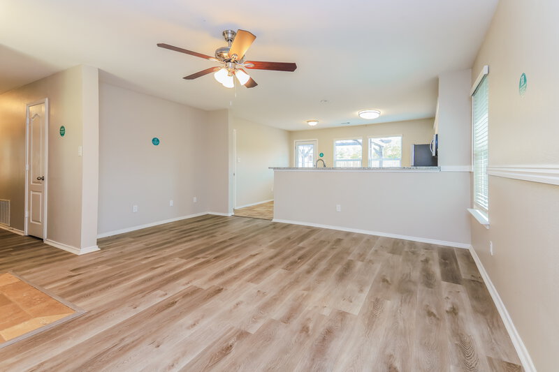 2,980/Mo, 302 Stanford Forney, TX 75126 Living Room View 2