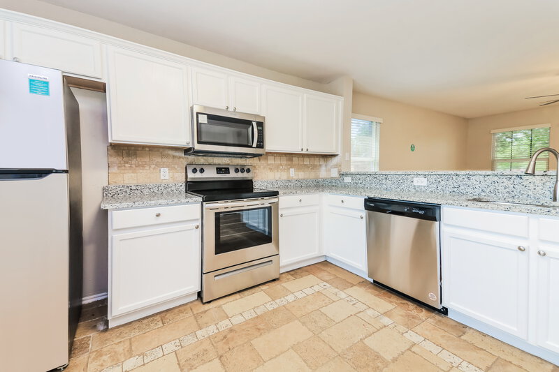 2,980/Mo, 302 Stanford Forney, TX 75126 Kitchen View 2