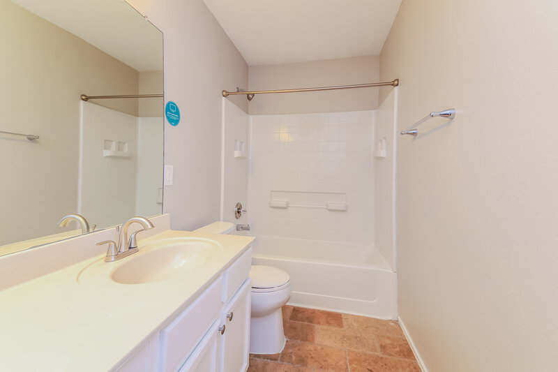 2,980/Mo, 302 Stanford Forney, TX 75126 Bathroom View