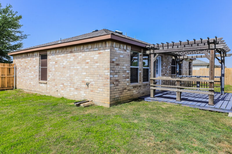2,980/Mo, 302 Stanford Forney, TX 75126 Rear View